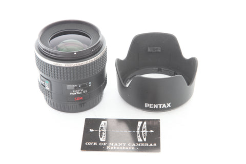 Pentax 645 55mm f2.8 SMC Pentax-D FA645 AL IF SDM AW with hood