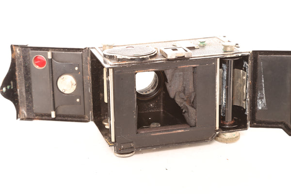 Foth-Flex II with 75mm f2.5 Anastigmat - collector's camera