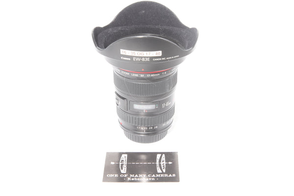 Canon EF 17-40mm f4 L with hood EW-83E