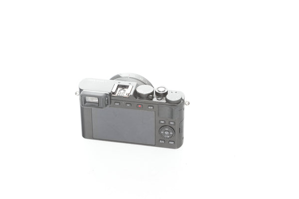 Leica D-Lux 7 Black Type 3952