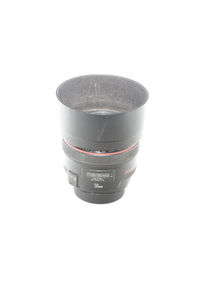 Canon EF 50mm f1.2 L with hood ES-78