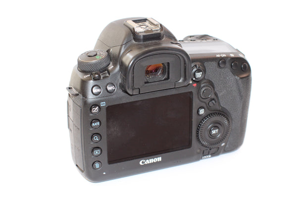 Canon EOS 5D Mark IV