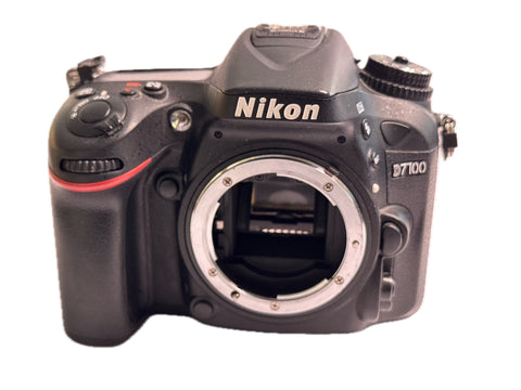 Nikon D7100