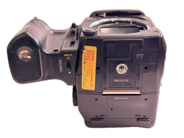 Mamiya 645 Pro with Prism and film back