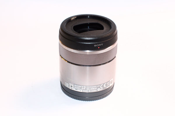 Sony 30mm F3.5 MACRO