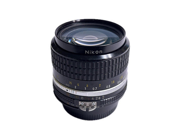 Nikon 35mm f2 Nikkor