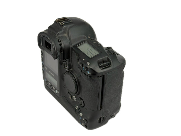 Canon EOS-1Ds Mark II