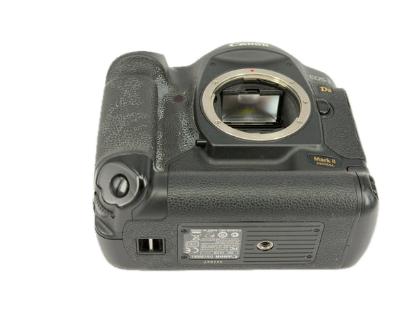 Canon EOS-1Ds Mark II