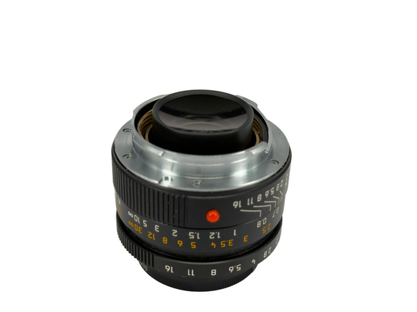 Leica 35mm f2 Summicron ASPH 11673 with hood 12526 A42