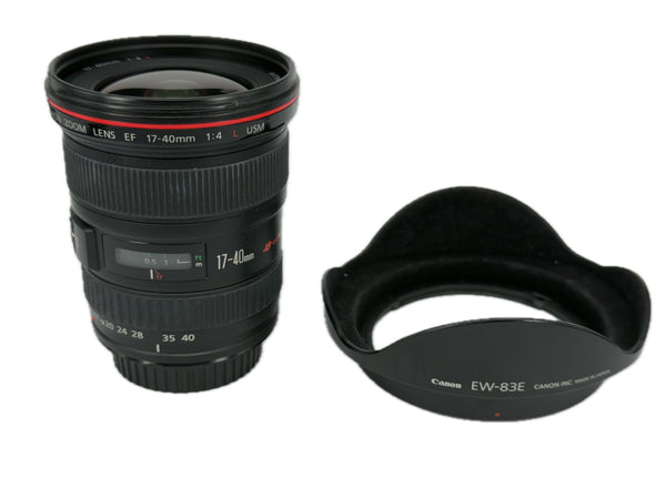 Canon EF 17-40mm f4 L USM with hood EW-83E