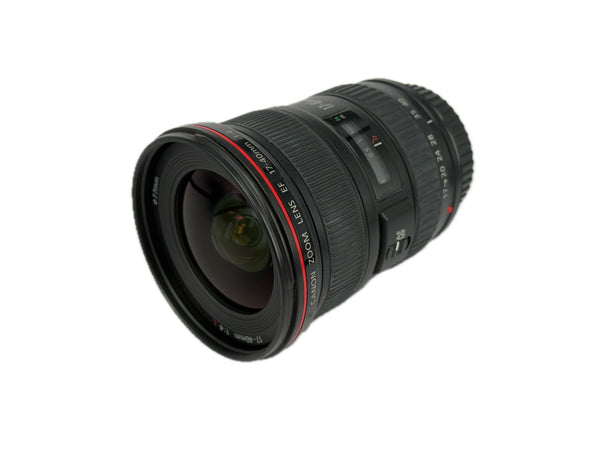 Canon EF 17-40mm f4 L USM with hood EW-83E
