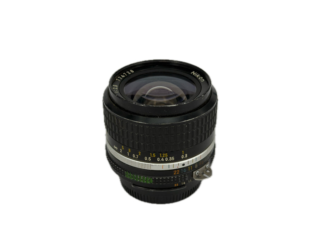 Nikon 24mm f2.8 AIS