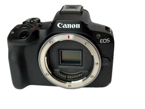 Canon EOS R50 - like new