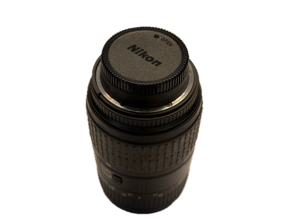 Sigma 70-300mm f4-5.6 DG APO Macro Super - Nikon mount