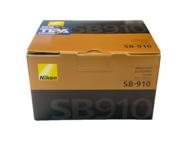 Nikon SB-910 Flash - like new in box