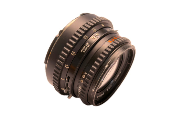 Hasselblad 80mm f2.8 Zeiss Planar T* BLACK - cl'a September 2026