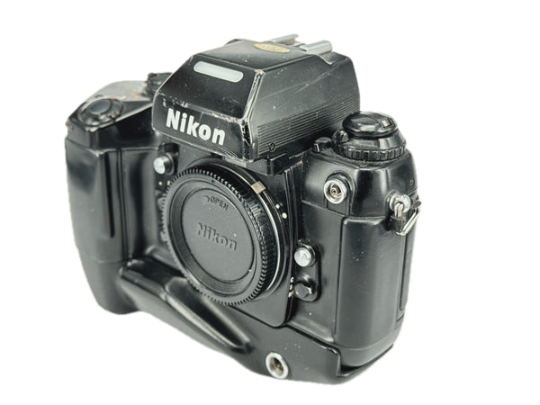 Nikon F4 with MB-21