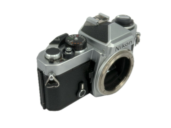 Nikon FE Chrome