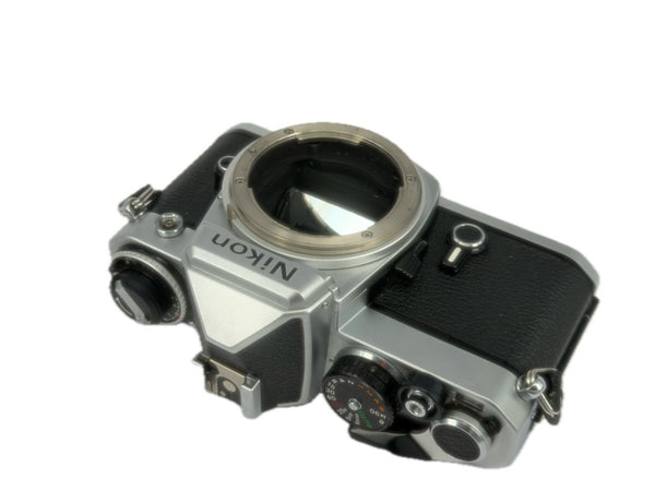 Nikon FE Chrome