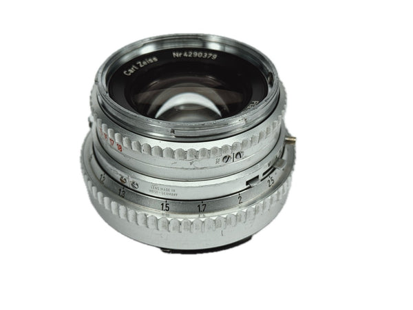 Hasselblad 80mm f2.8 Zeiss Planar - cl'a November 2025