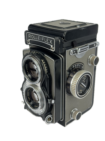 Rolleiflex T 75mm with f3.5 Zeiss Tessar and 645 insert and case