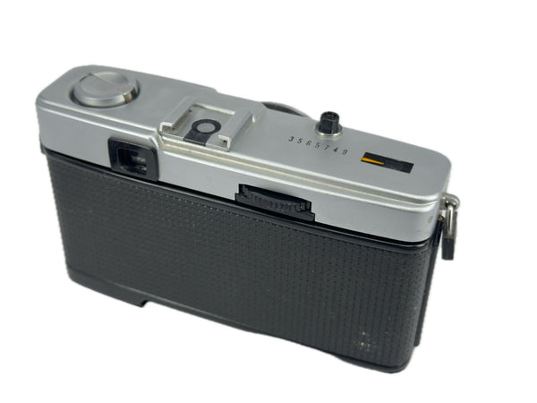 Olympus Trip 35 Silver - Cl'a and new light seals October 2025