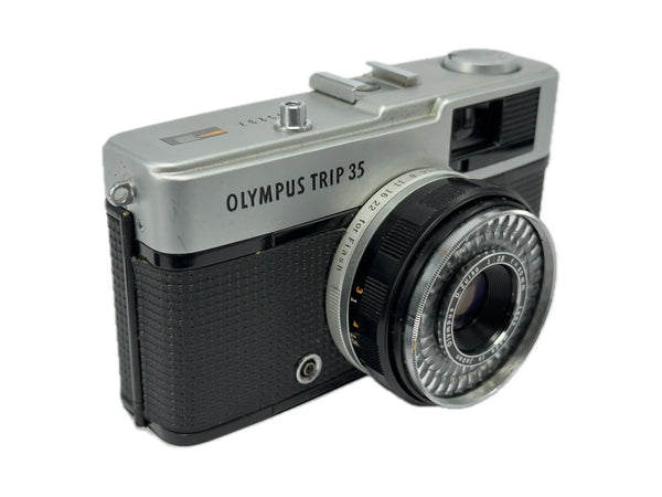 Olympus Trip 35 Silver - Cl'a and new light seals October 2025