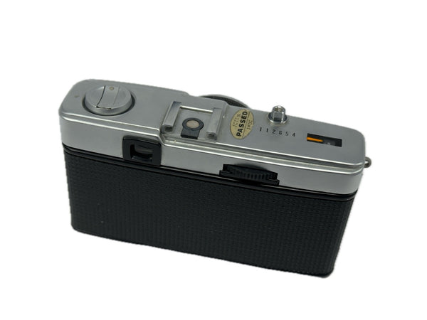 Olympus Trip 35 Silver - Cl'a and new light seals October 2025