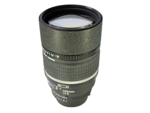 Nikon 135mm f2 AF DC-Nikkor