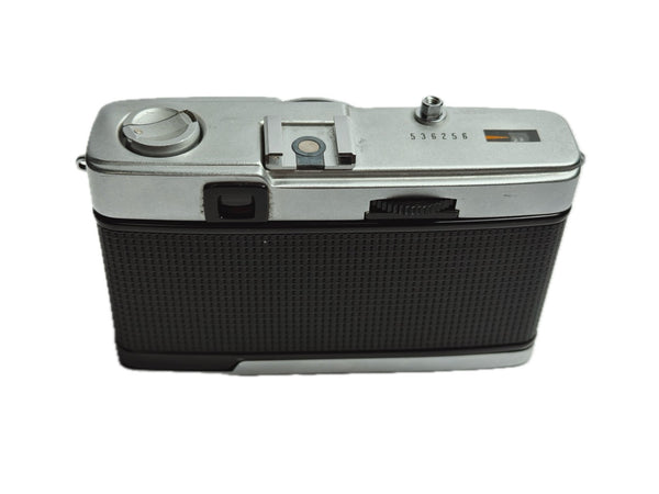 Olympus Trip 35 Silver - Cl'a and new light seals November 2025