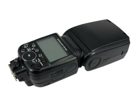 Nikon Speedlight SB-900