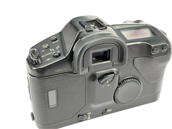 Canon EOS-1