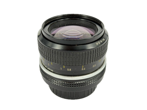 Nikon 28mm f2.8 Nikkor
