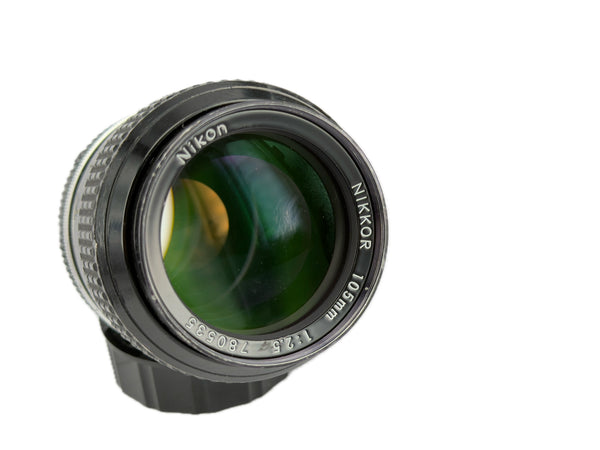 Nikon 105mm f2.5 AIs