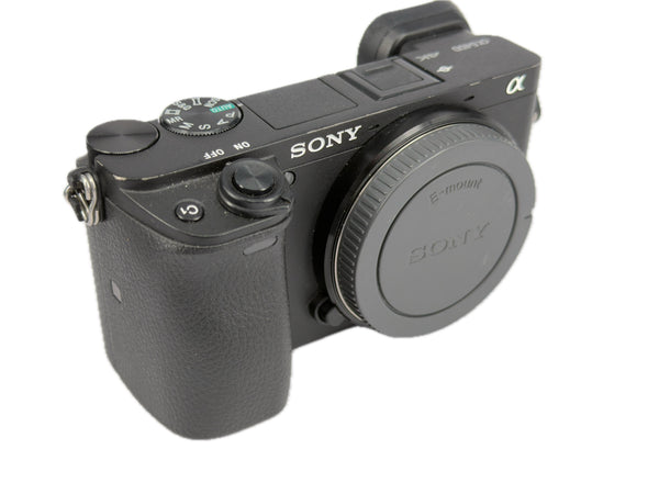 Sony A6400