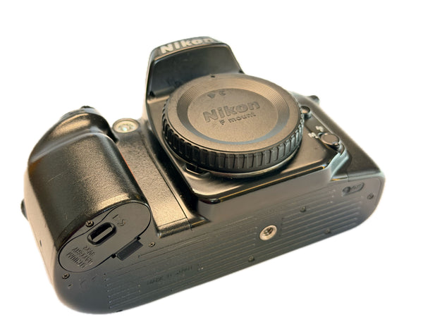 Nikon F60