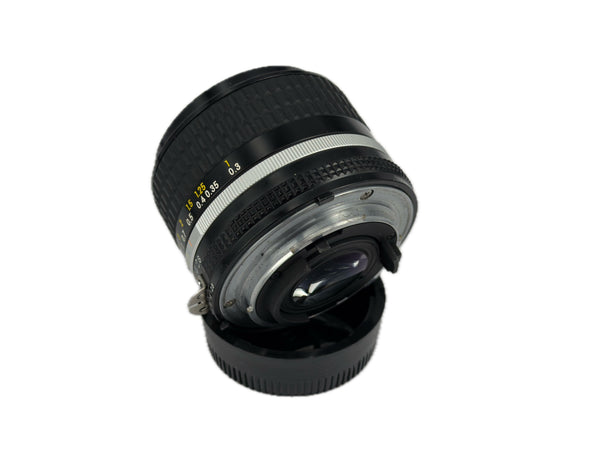 Nikon 24mm f2.8 Nikkor AI-S