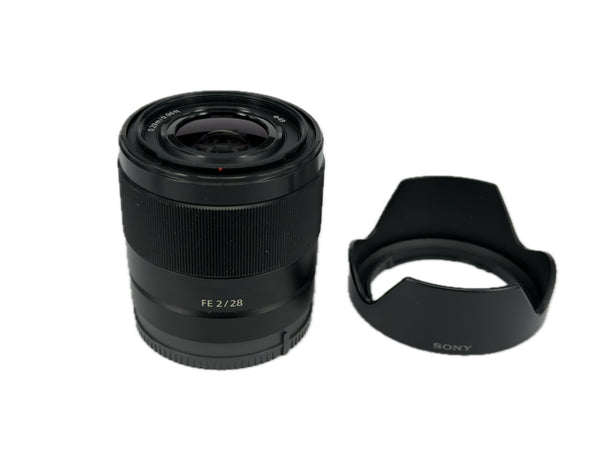 Sony FE 28mm f2 with hood