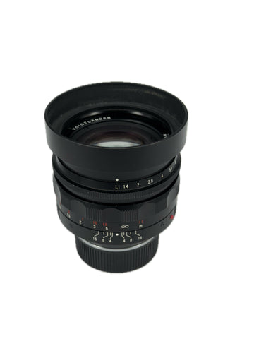 Voigtlander 50mm f1.1 Nokton - Leica M