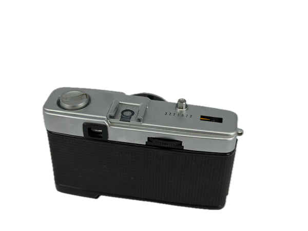 Olympus Trip 35 Silver - Cl'a and new light seals May 2026