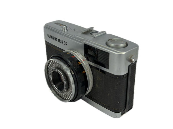 Olympus Trip 35 Silver - Cl'a and new light seals May 2026