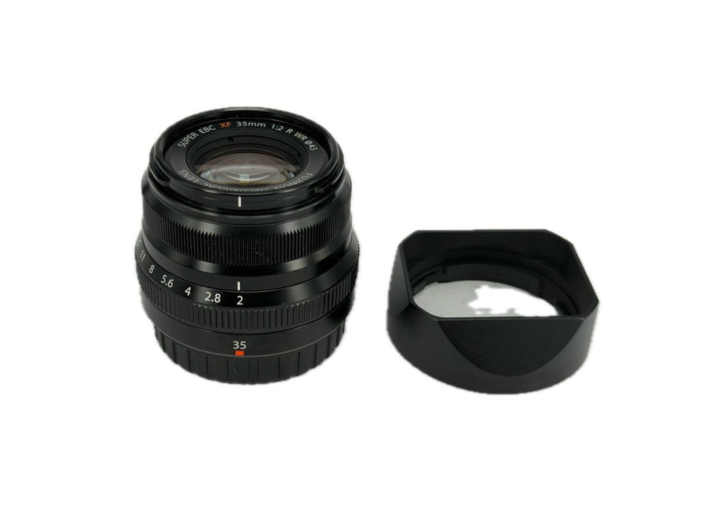 Fujifilm XF 35mm f2 R WR Super EBC Black with hood
