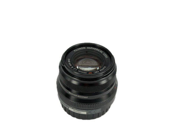 Fujifilm XF 35mm f2 R WR Super EBC Black with hood