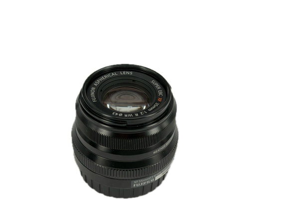 Fujifilm XF 35mm f2 R WR Super EBC Black with hood