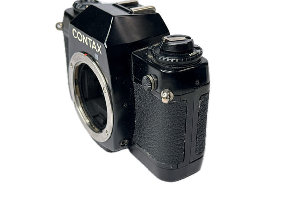 Contax 137 MD Quartz - New light seals April 2024
