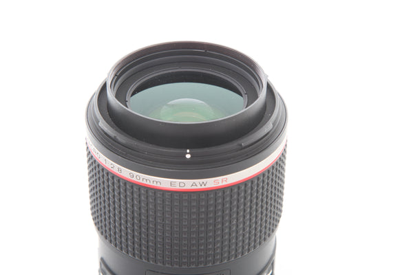 Pentax 645 90mm f2.8 HD Pentax-DFA Macro ED AW SR with hood