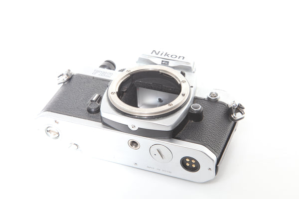 Nikon FE2 - New light seals November 2023