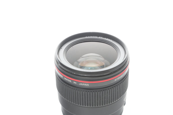 Canon EF 35mm f1.4 L with EW-78C