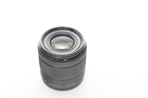 Panasonic 35-100mm f4-5.6 G Vario ASPH Mega O.I.S. - MicroFourTHirds