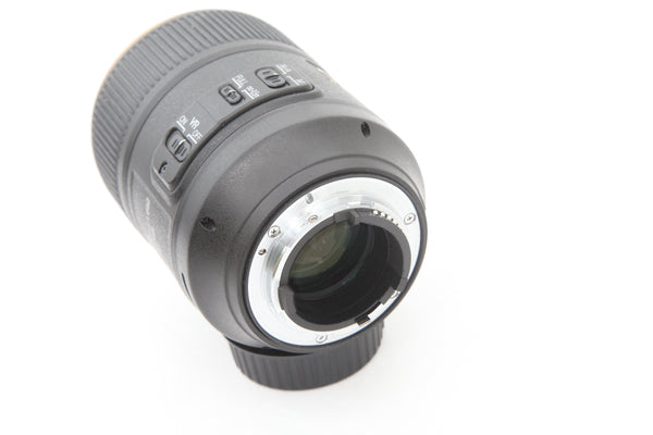 Nikon 105mm f2.8 AF-S VR Micro-Nikkor G IF-ED N VR with hood HB-38 in box
